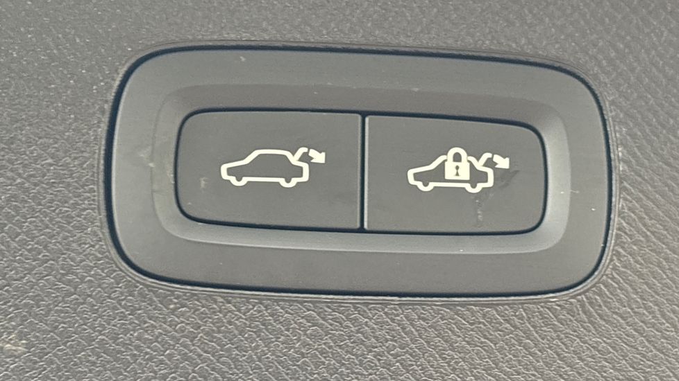 Used Volvo XC90 2025 for sale - 77977213: Photo 19