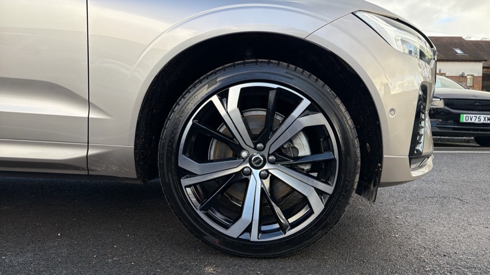 Used Volvo XC60 2025 for sale - 77650224: Photo 9