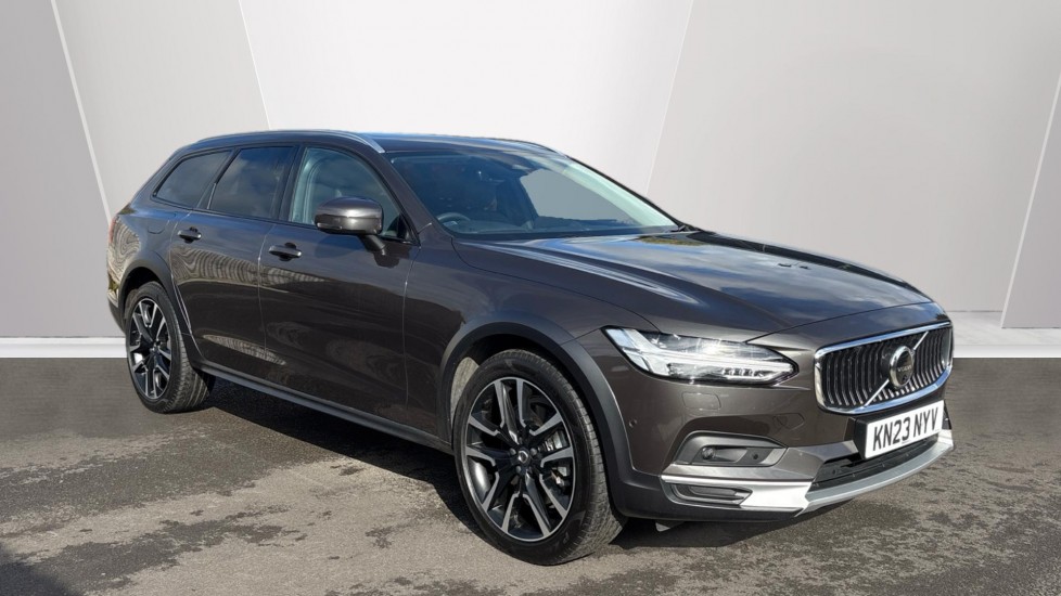 Used Volvo V90 2023 for sale - 76676482: Photo 1