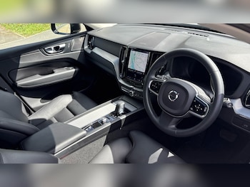 Used Volvo XC60 2023 for sale - 78284926: Photo