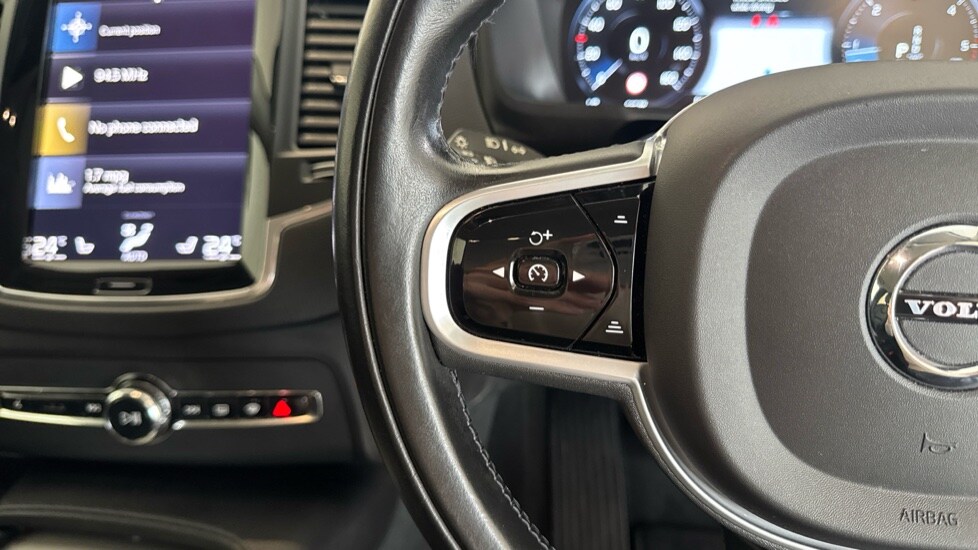 Used Volvo XC90 2021 for sale - 76674217: Photo 19