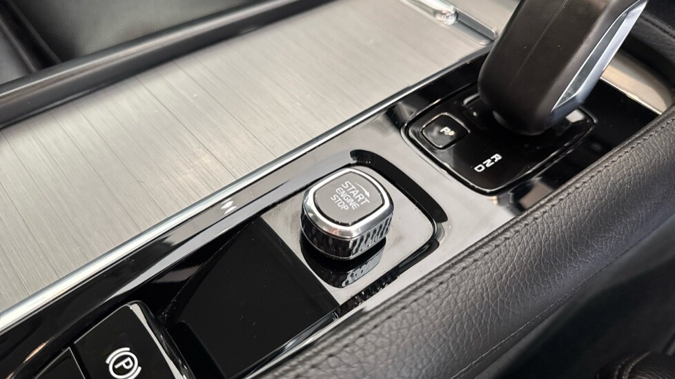 Used Volvo XC90 2021 for sale - 76674217: Photo 25