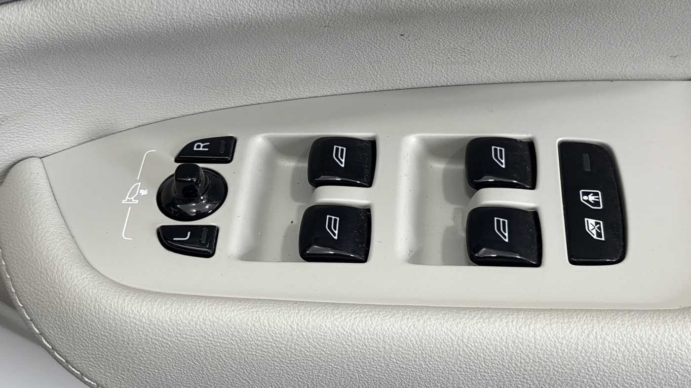 Used Volvo XC90 2025 for sale - 77399537: Photo 25