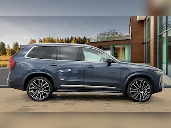 Used Volvo XC90 2025 for sale - 77399537: Photo