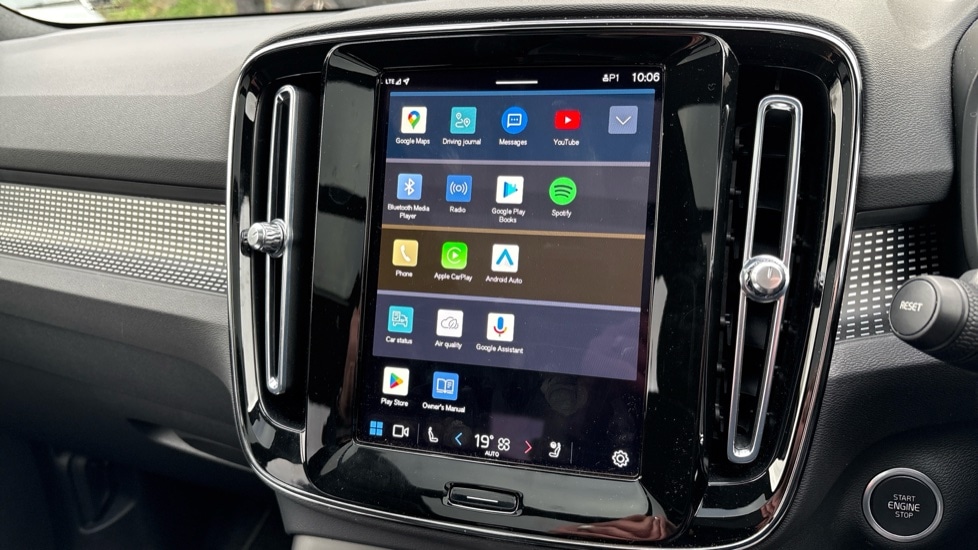 Used Volvo XC40 2023 for sale - 77962222: Photo 12