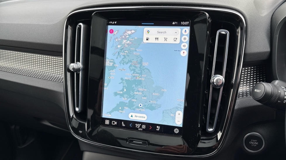 Used Volvo XC40 2023 for sale - 77962222: Photo 17