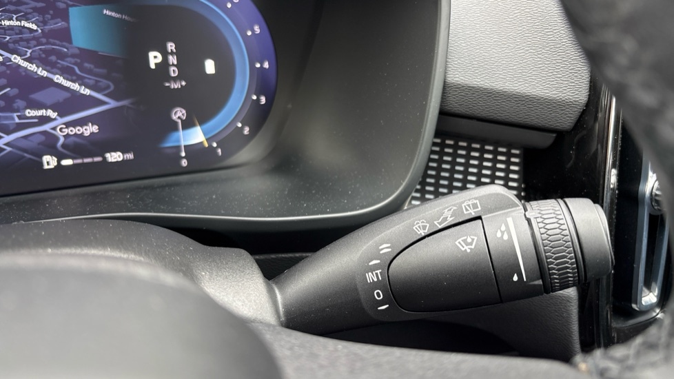 Used Volvo XC40 2023 for sale - 77962222: Photo 22