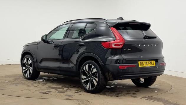 Used Volvo XC40 2025 for sale - 78139255: Photo 3