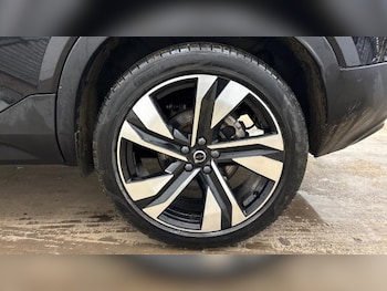 Used Volvo XC40 2025 for sale - 78139255: Photo