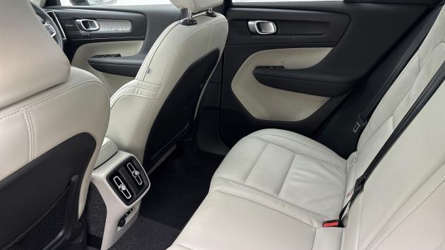 Used Volvo XC40 2025 for sale - 78139255: Photo 6