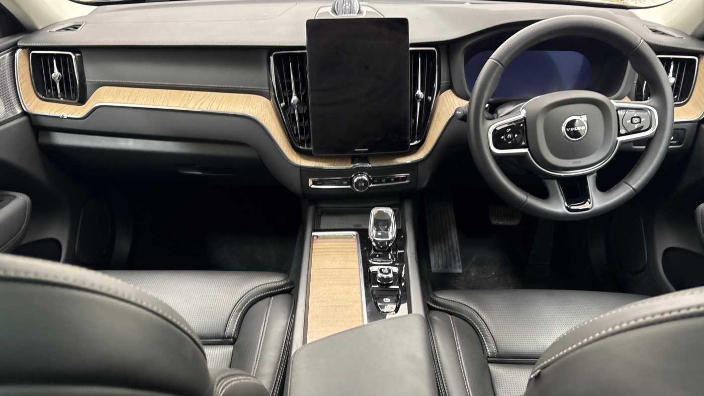 Used Volvo XC60 2025 for sale - 78149009: Photo 10