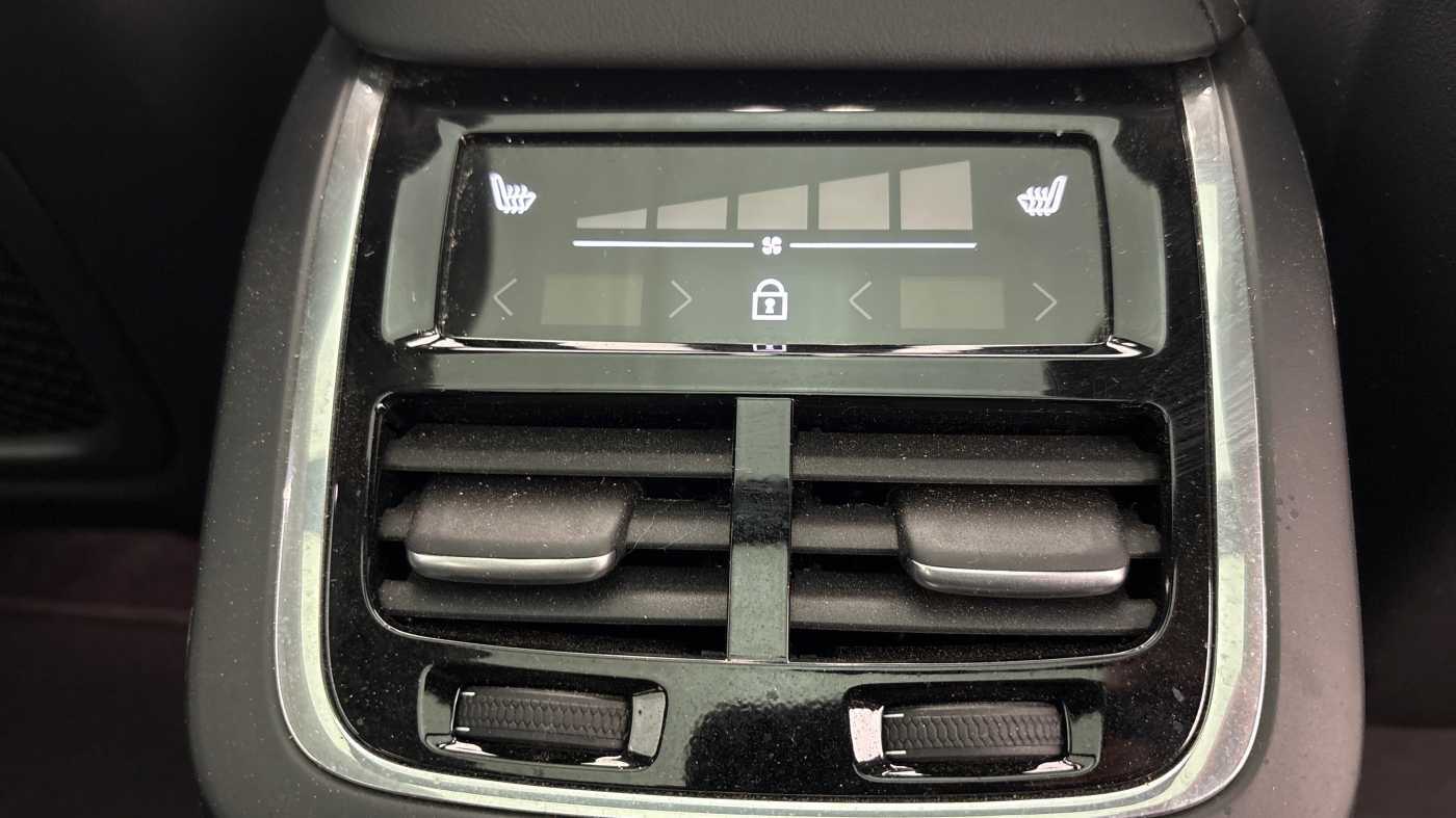 Used Volvo XC60 2024 for sale - 76677825: Photo 17