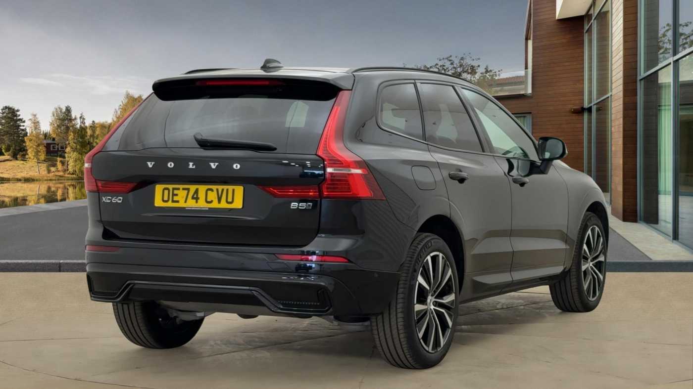 Used Volvo XC60 2024 for sale - 76677825: Photo 3