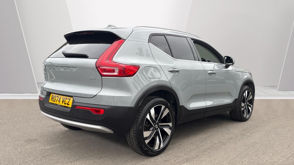 Used Volvo XC40 2024 for sale - 76677444: Photo 2