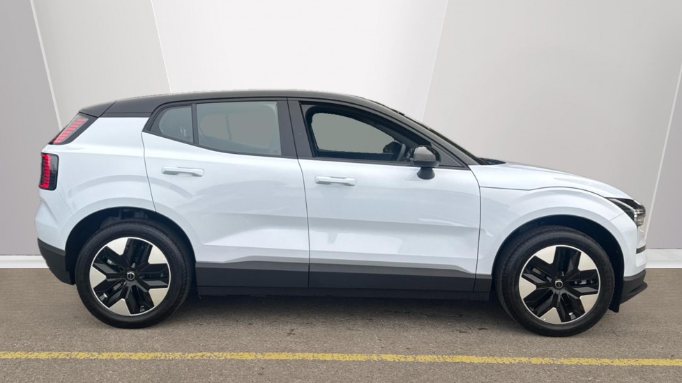 Used Volvo EX30 2025 for sale - 76678198: Photo 3