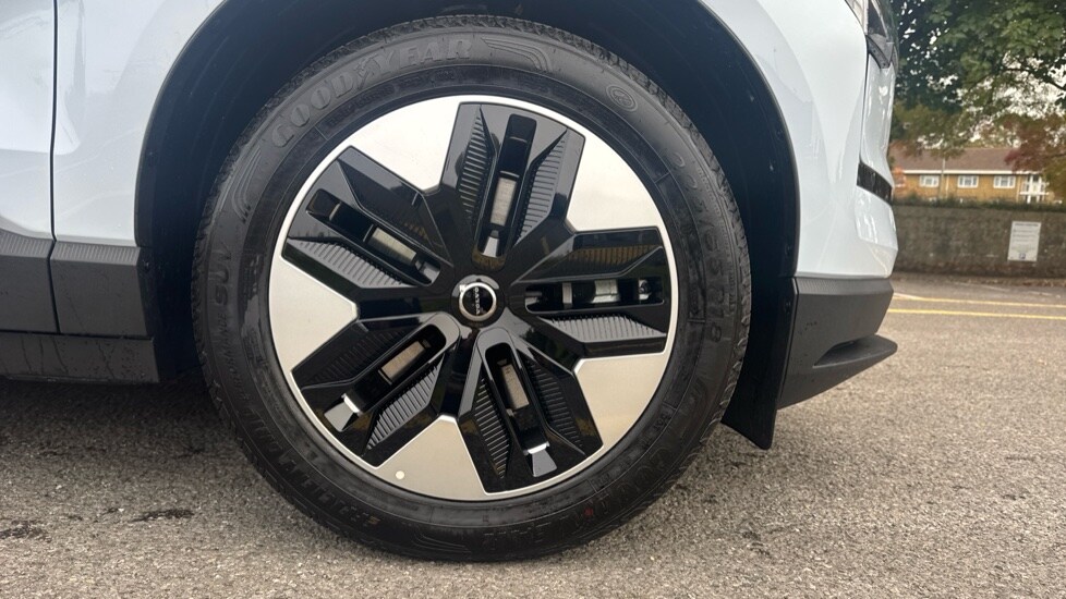 Used Volvo EX30 2025 for sale - 76678198: Photo 9