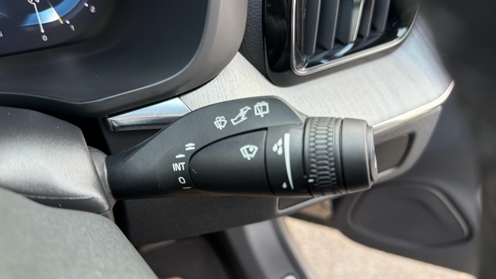 Used Volvo XC60 2025 for sale - 77417431: Photo 22