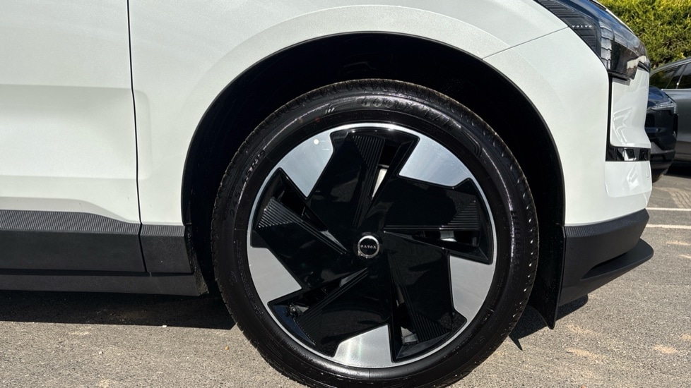 Used Volvo EX30 2025 for sale - 77073296: Photo 9