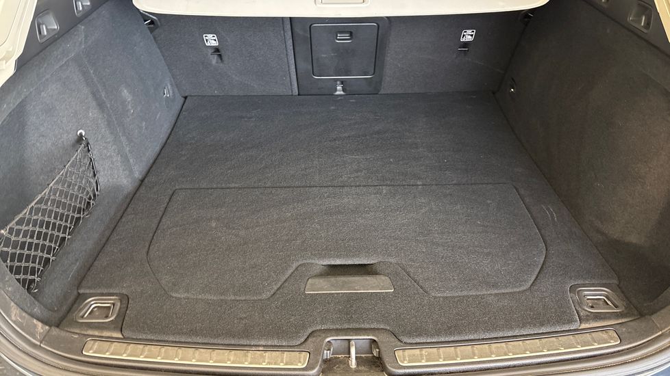 Used Volvo V60 2025 for sale - 77789600: Photo 5