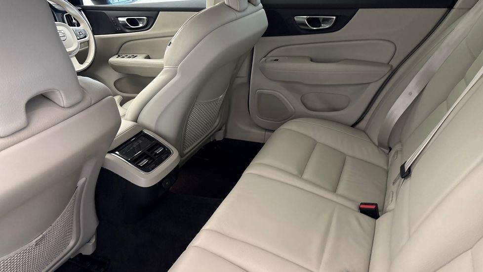 Used Volvo V60 2025 for sale - 77789600: Photo 7