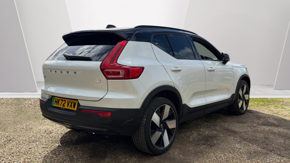 Used Volvo XC40 2022 for sale - 77872003: Photo 2