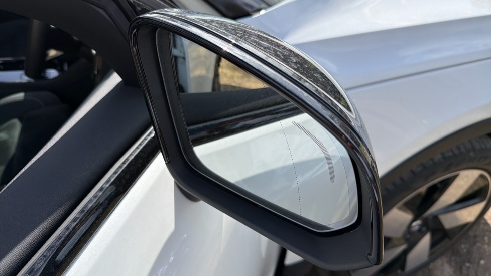 Used Volvo XC40 2022 for sale - 77872003: Photo 23