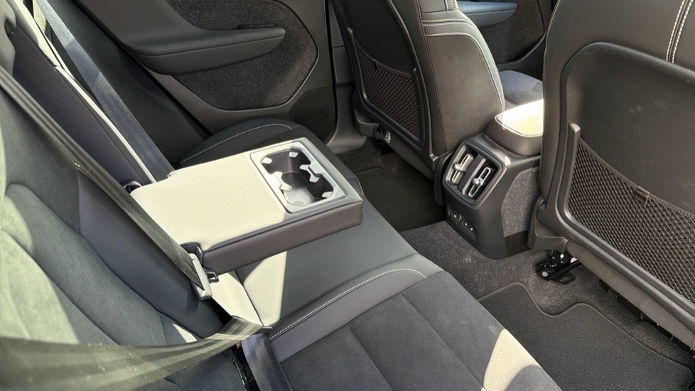 Used Volvo XC40 2022 for sale - 77872003: Photo 24