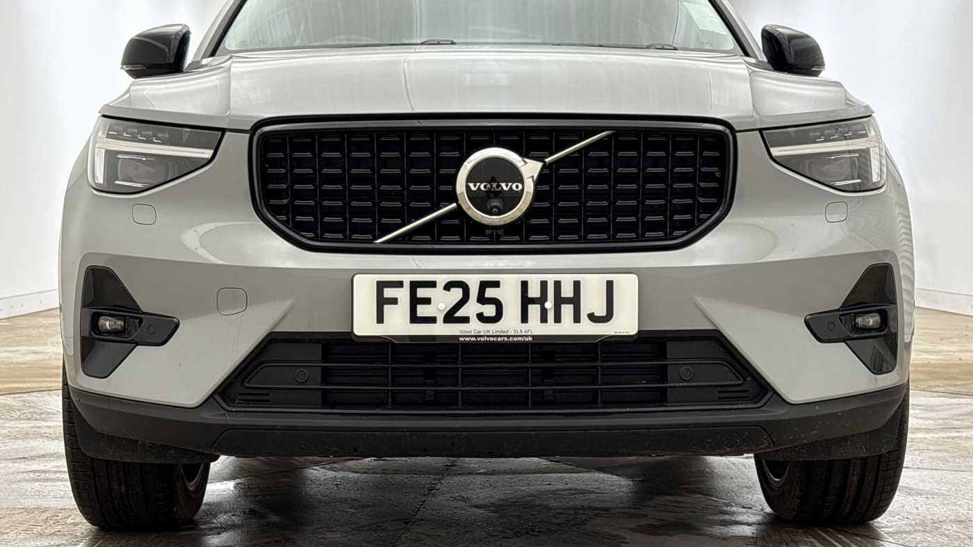 Used Volvo XC40 2025 for sale - 77237182: Photo 17