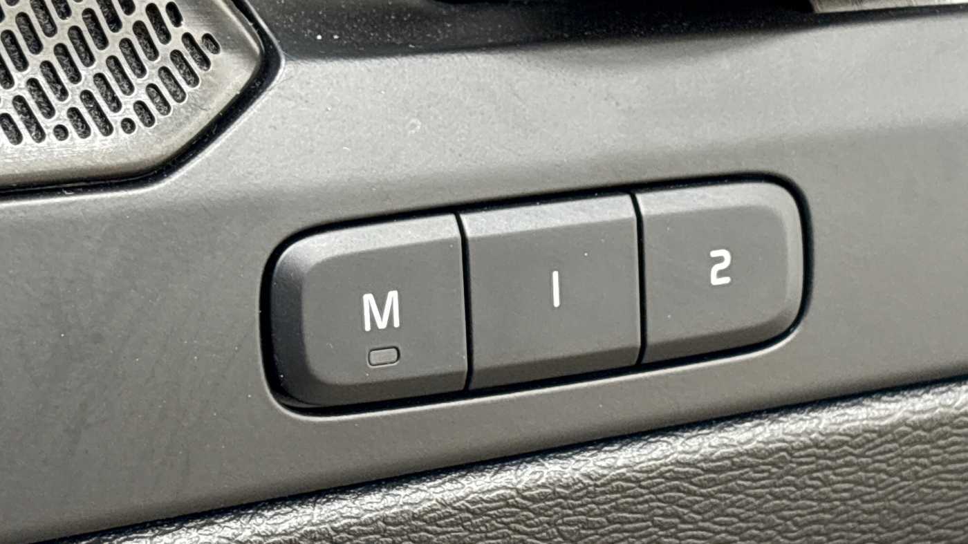 Used Volvo XC40 2025 for sale - 77237182: Photo 19