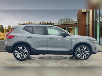 Used Volvo XC40 2025 for sale - 77237182: Photo