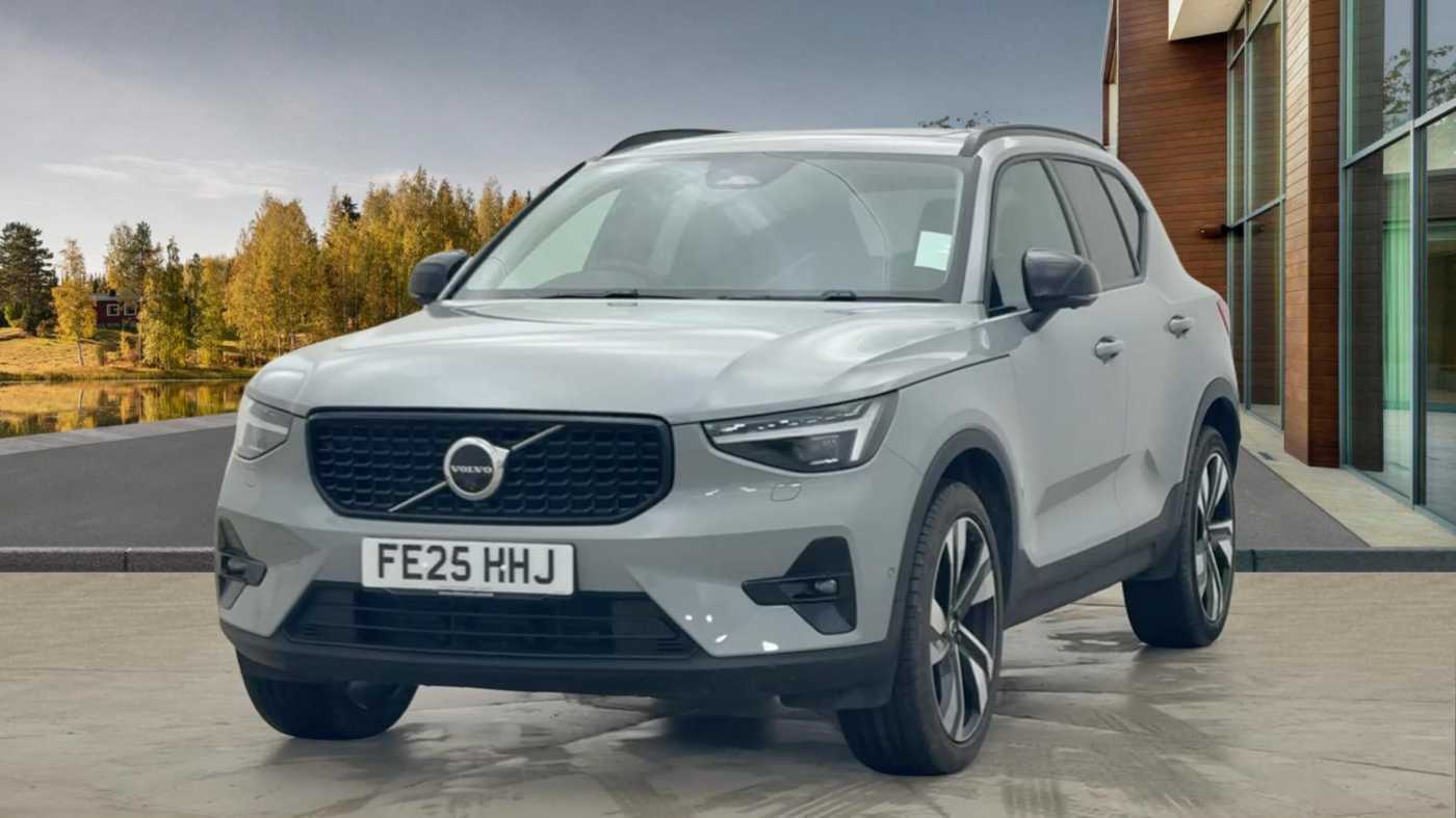 Used Volvo XC40 2025 for sale - 77237182: Photo 7
