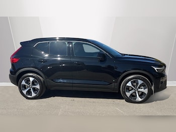 Used Volvo XC40 2025 for sale - 78392505: Photo
