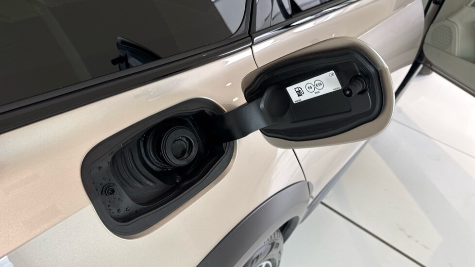 Used Volvo V90 2023 for sale - 76676317: Photo 15