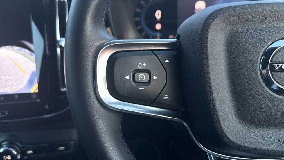 Used Volvo EX40 2025 for sale - 77945922: Photo 19