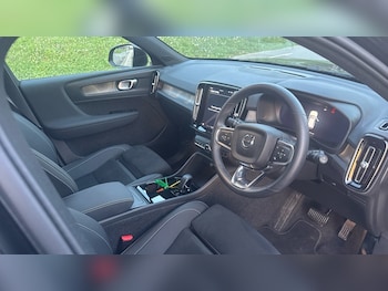 Used Volvo EX40 2025 for sale - 77945922: Photo