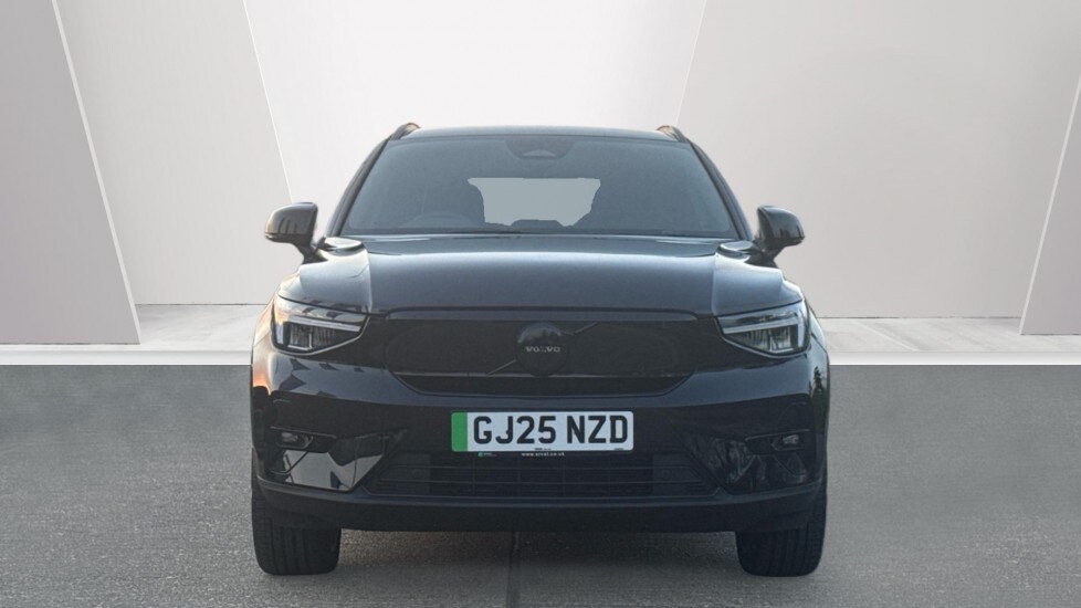 Used Volvo EX40 2025 for sale - 77945922: Photo 8