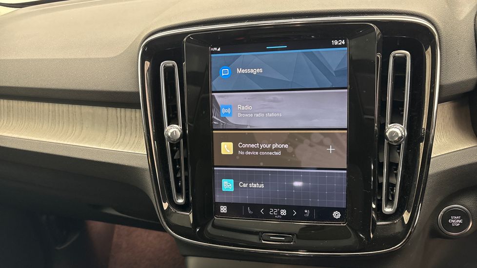 Used Volvo XC40 2025 for sale - 77834194: Photo 10