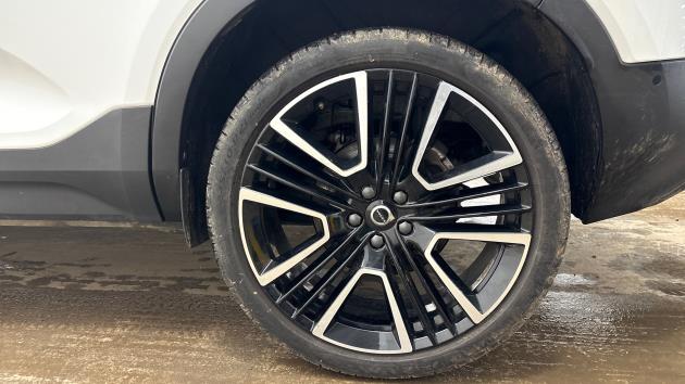 Used Volvo XC40 2025 for sale - 77834194: Photo 4