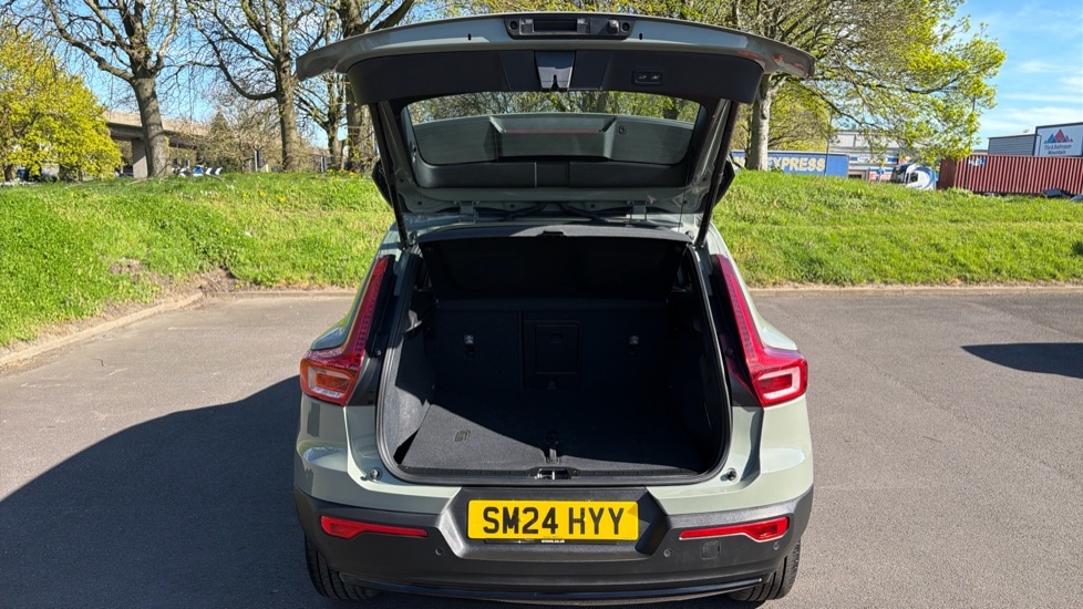 Used Volvo XC40 2024 for sale - 78198645: Photo 13