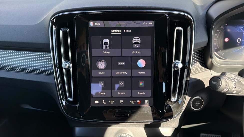 Used Volvo XC40 2024 for sale - 78198645: Photo 15