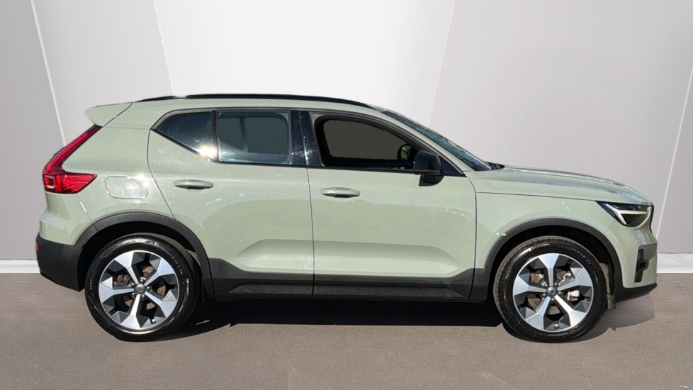 Used Volvo XC40 2024 for sale - 78198645: Photo 3