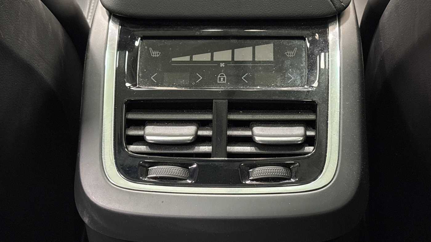 Used Volvo XC60 2025 for sale - 77251405: Photo 17