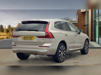 Used Volvo XC60 2025 for sale - 77251405: Photo