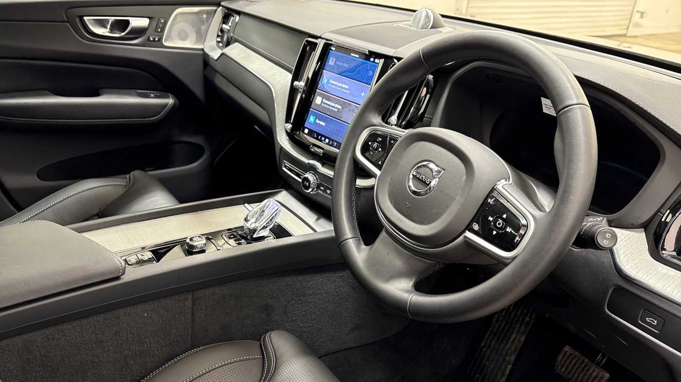 Used Volvo XC60 2025 for sale - 77251405: Photo 9