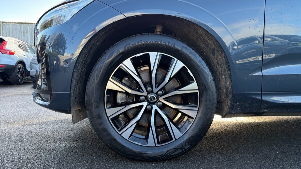 Used Volvo XC60 2023 for sale - 76908555: Photo 9