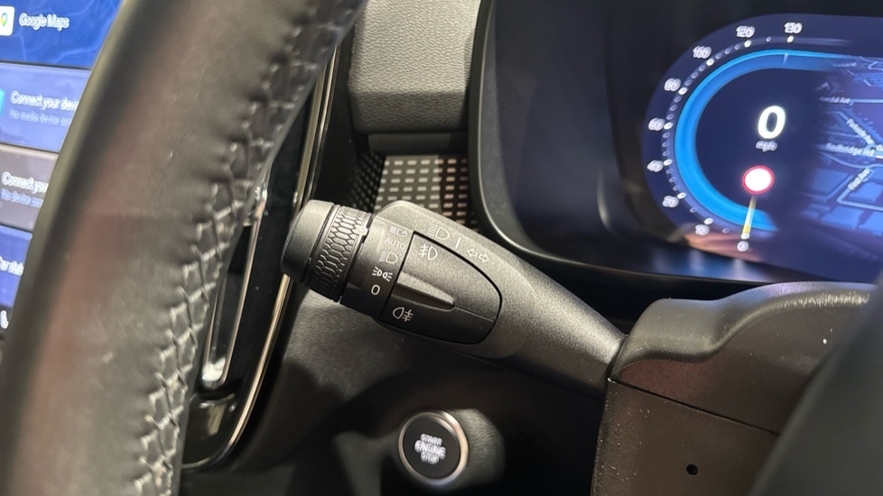 Used Volvo XC40 2025 for sale - 77251395: Photo 18