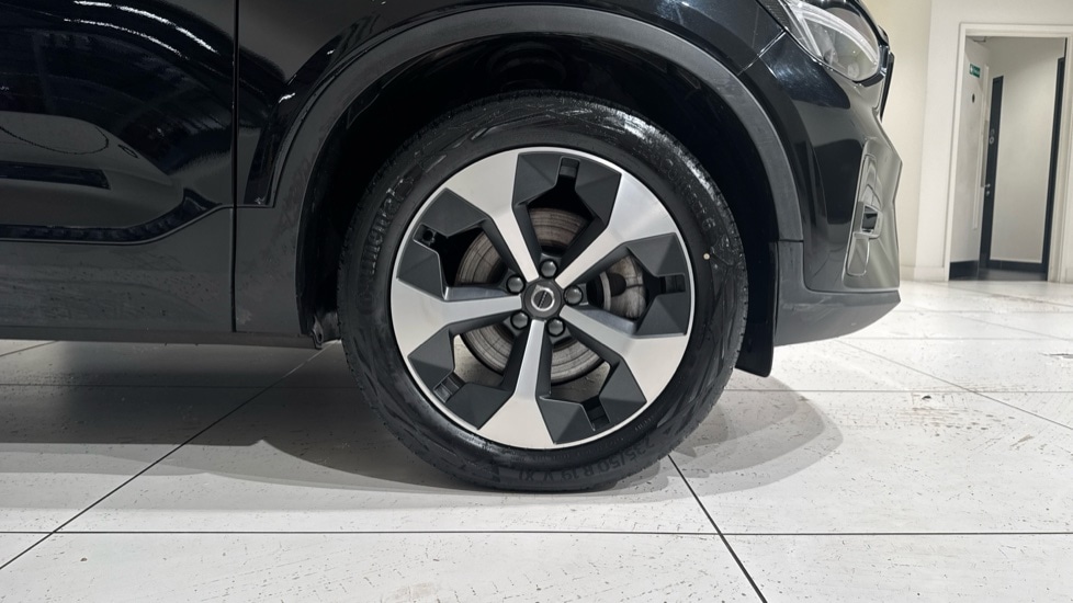 Used Volvo XC40 2025 for sale - 77251395: Photo 9