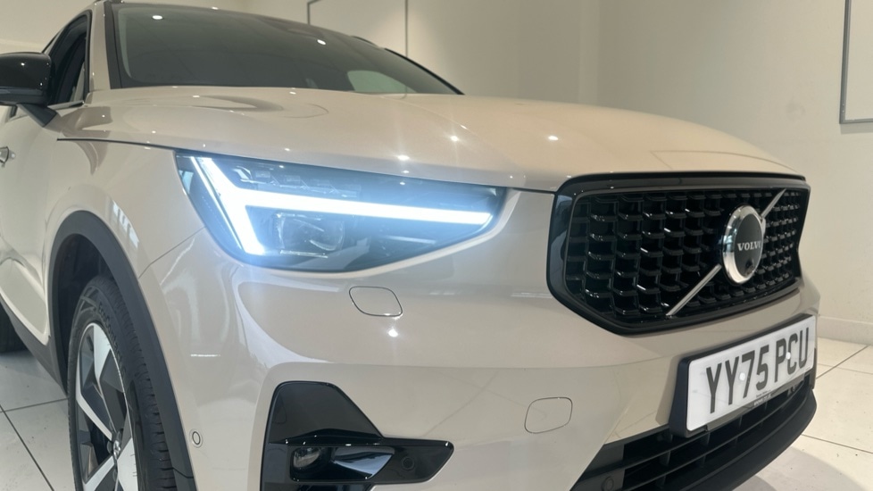 Used Volvo XC40 2025 for sale - 77653618: Photo 15