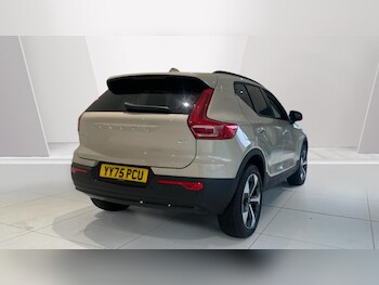 Used Volvo XC40 2025 for sale - 77653618: Photo