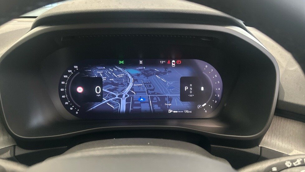 Used Volvo XC40 2025 for sale - 77653618: Photo 9